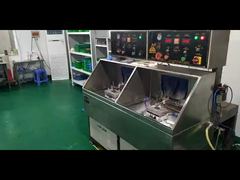 एक करीब से देखें: थोरलैब्स एस्फेरिक RoHS बेलनाकार दर्पण प्लानो उत्तल