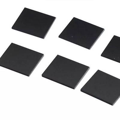 लेजर और इमेजिंग अनुप्रयोगों के लिए 150 मिमी फोकल लंबाई के साथ इन्फ्रारेड ट्रांसमिटिंग बीके7 ग्लास फिल्टर ऑप्टिकल लेंस